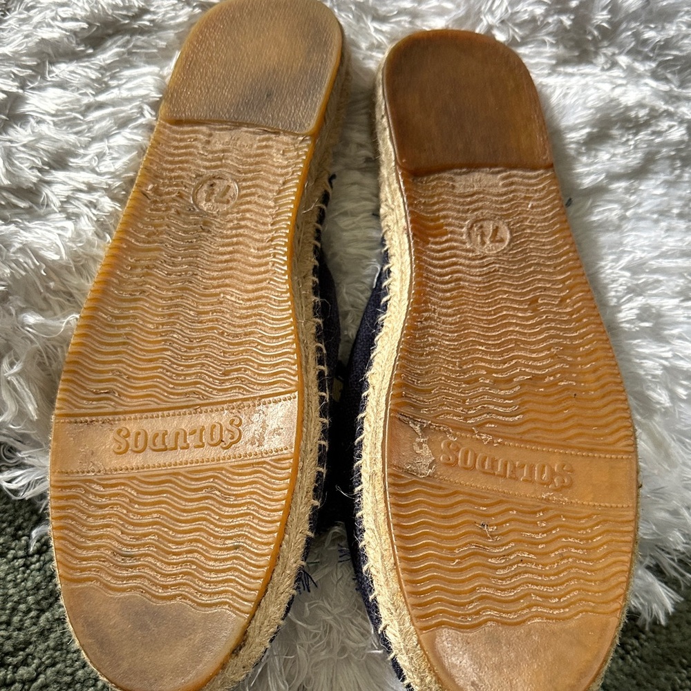 Soludos Navy and Cream Espadrilles with Tassels - Picture 4 of 6